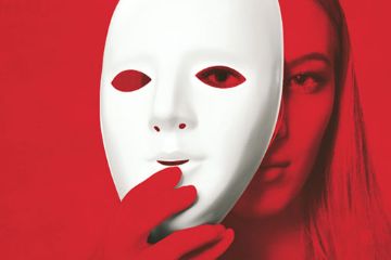 Oltre la maschera
